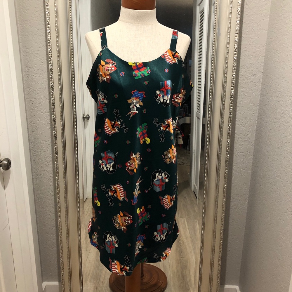 VINTAGE CHRISTMAS HOLIDAYS LOONEY TUNES SLIP DRESS